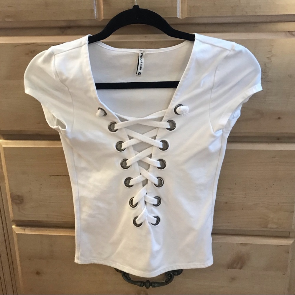 Emma & Sam lace up vneck